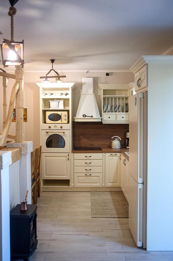 Family'S Nest Villa Lákka Екстериор снимка