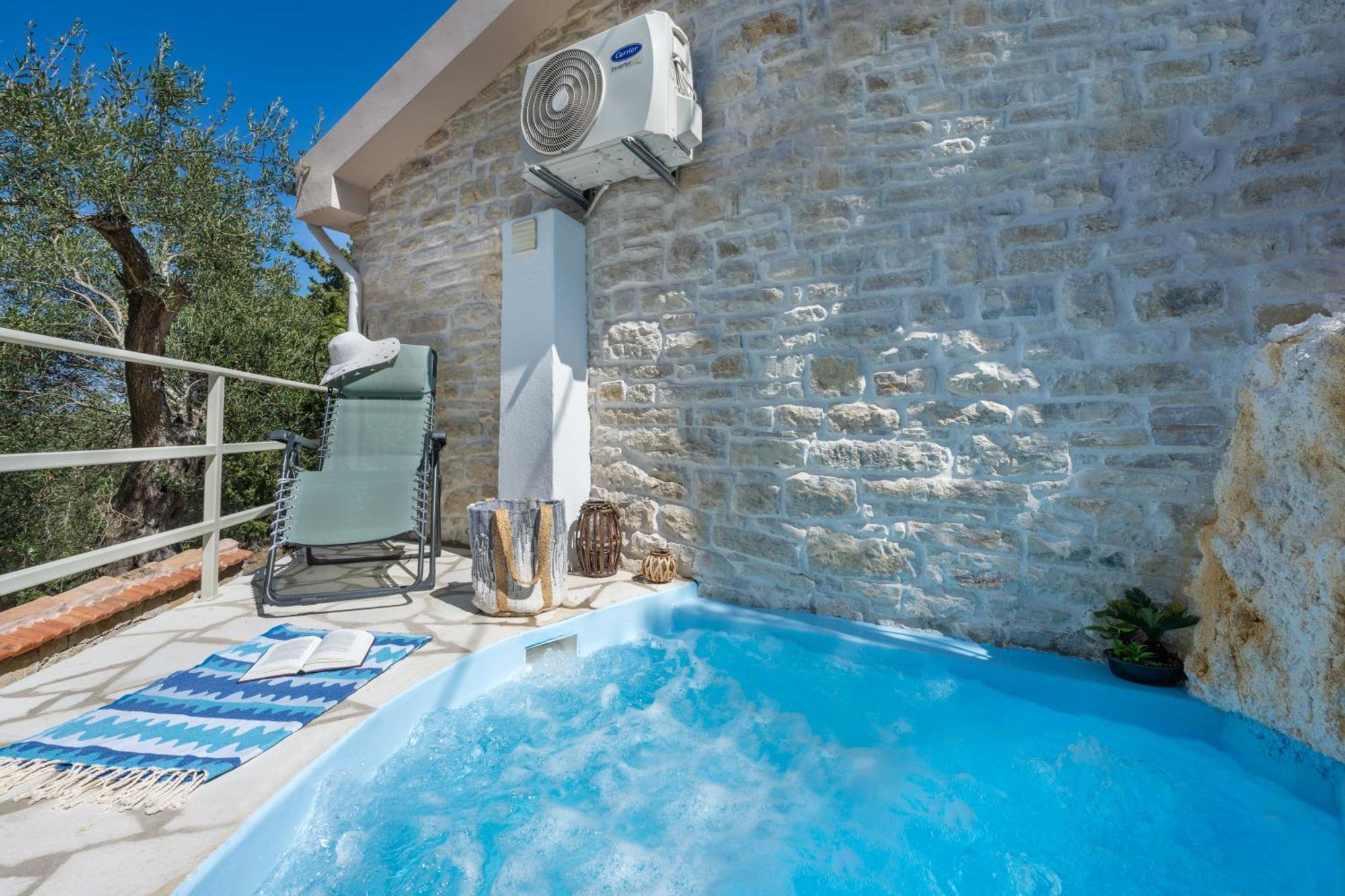 Family'S Nest Villa Lákka Екстериор снимка